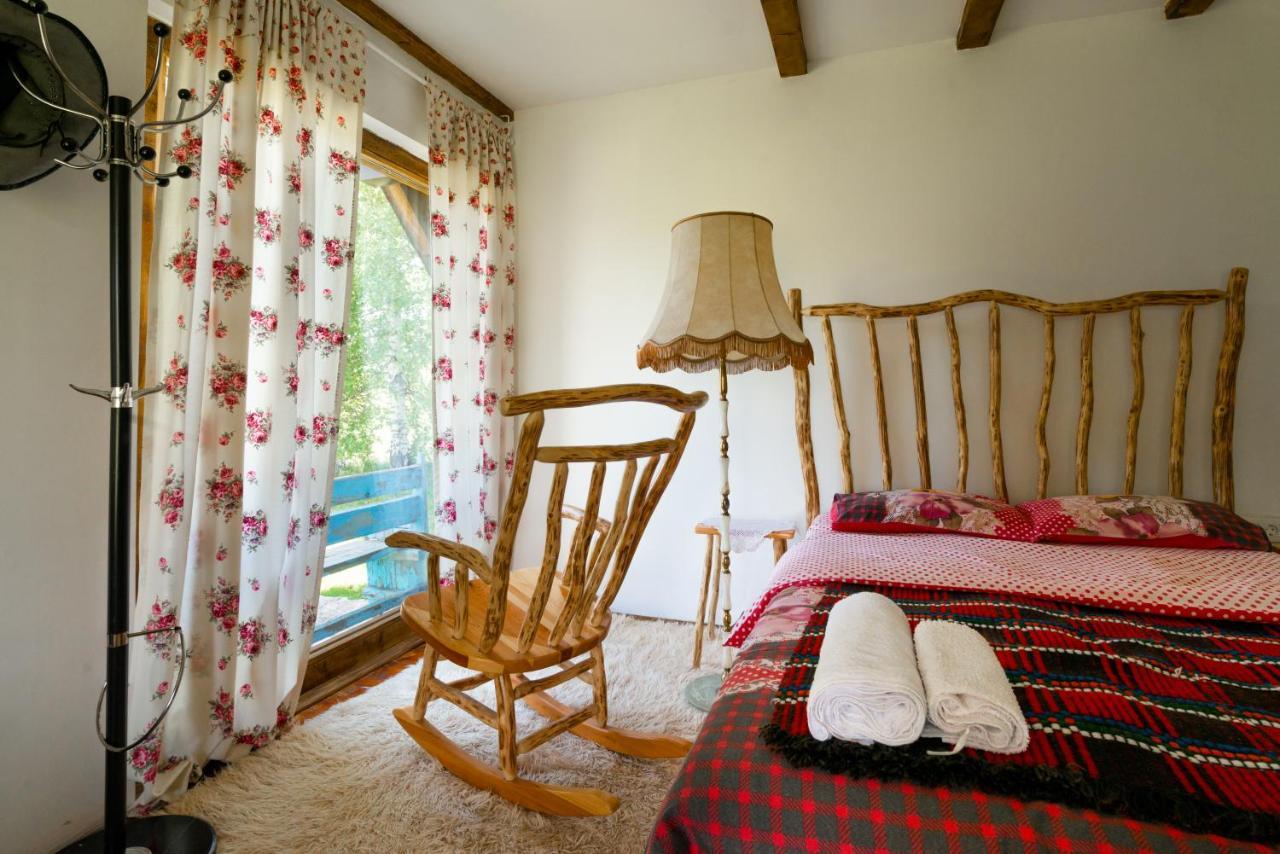 Etno Selo Montenegro Hotel Plužine Buitenkant foto