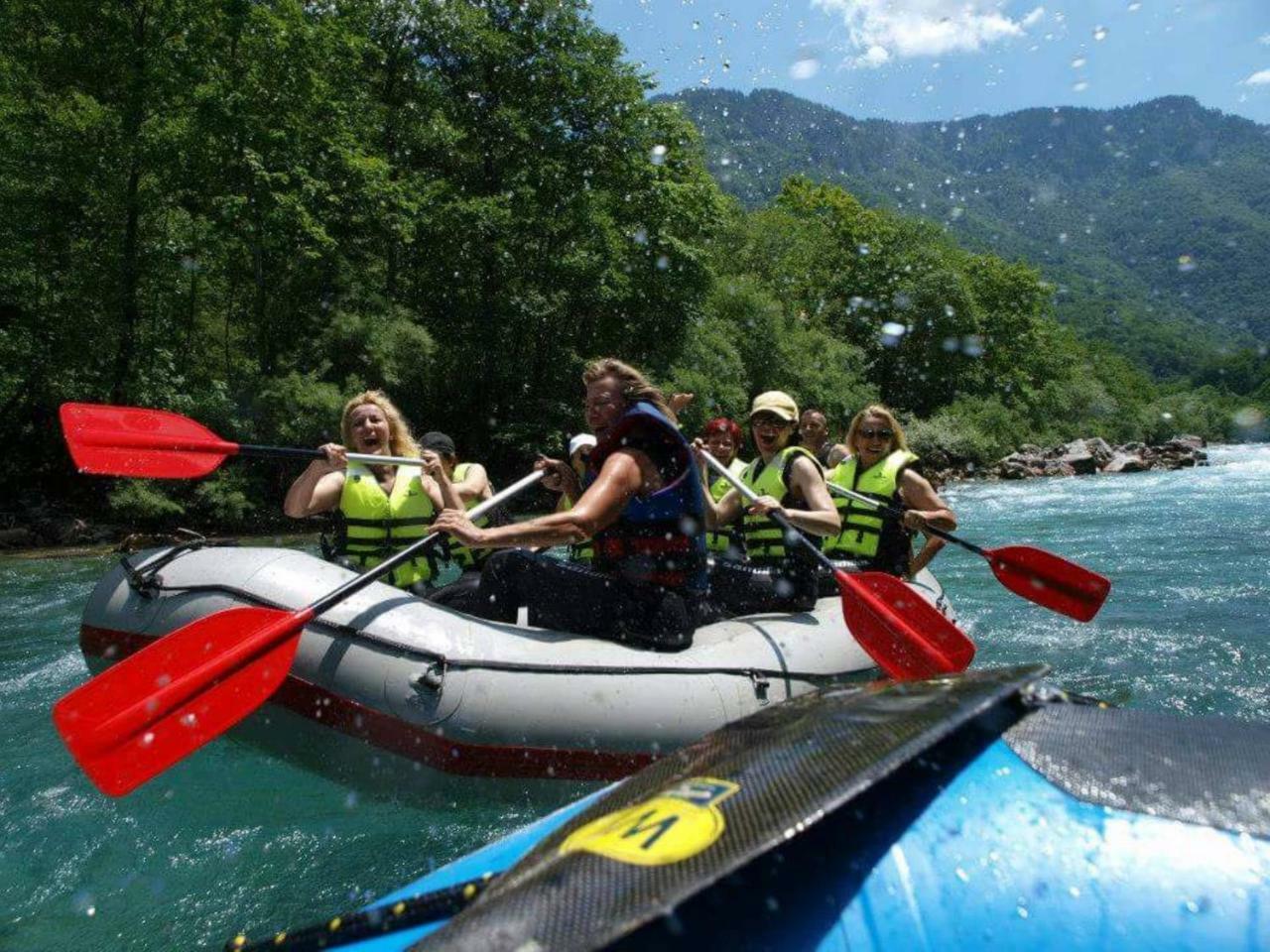 Etno Selo Montenegro Hotel Plužine Buitenkant foto