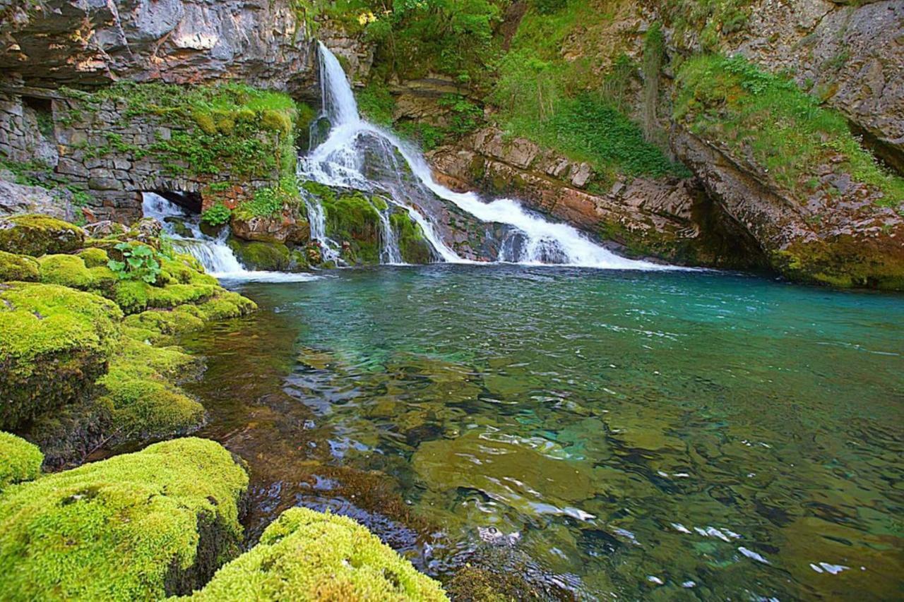 Etno Selo Montenegro Hotel Plužine Buitenkant foto